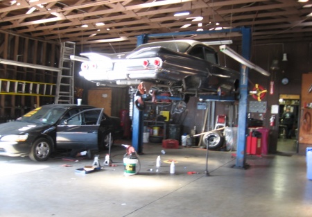 REAL ESTATE INCLUDED: AUTO BRAKES, SMOG, ALIGNMENT, MACHINE SHOP, PARTS and SERVICE