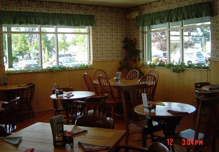 Family Style Restaurant, 23 years young-Seller Financing