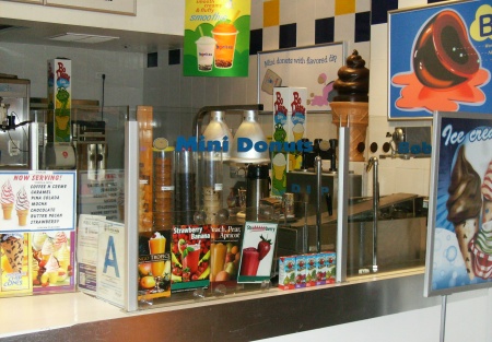 Profitable Quick Serve Snack Shop in Mall Location