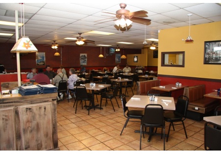 Family Restaurant w/Low Rent in East Mesa