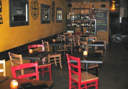 Scottsdale Bar Serving Wine, Spirits & Food - MAKE OFFER!
