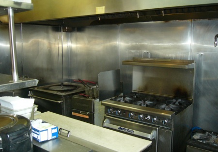Tustin-Irvine Area Quick Serve Restaurant in Upper Class Area For Sale
