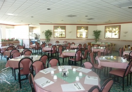 Chinese Restaurant For Sale - Stand Alone unit - Anchor space in busy center