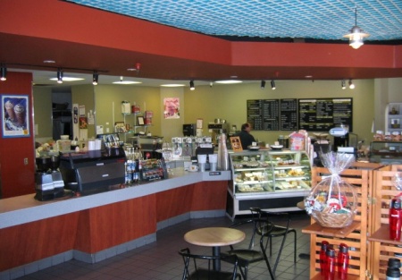 First Class Bakery and Cafe/Deli in High Traffic Area