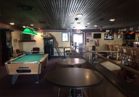 Restaurant & Bar w/Hard Liquor - College Area - Low Rent