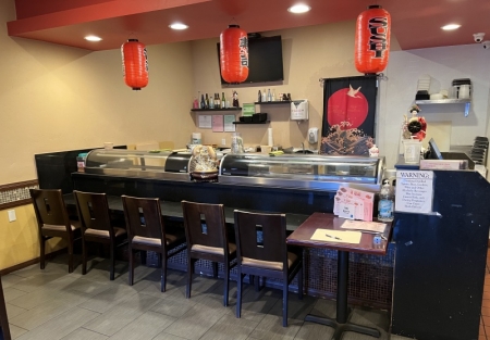 Extremely busy Center-High margin Sushi restaurant w 41 license
