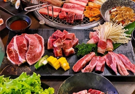 Modern Japanese hot pot for sale in Downtown Sacramento 