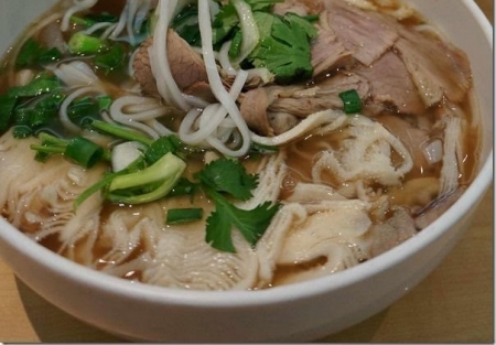 Modern restaurant and bar for sale in Sacramento Natomas