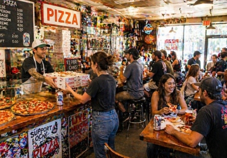 Independent Pizzeria and Pub in Pierce County!