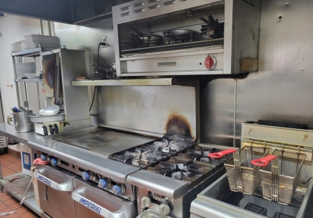 Mediterranean Restaurant & Market — 15‑Year Ventura Landmark 